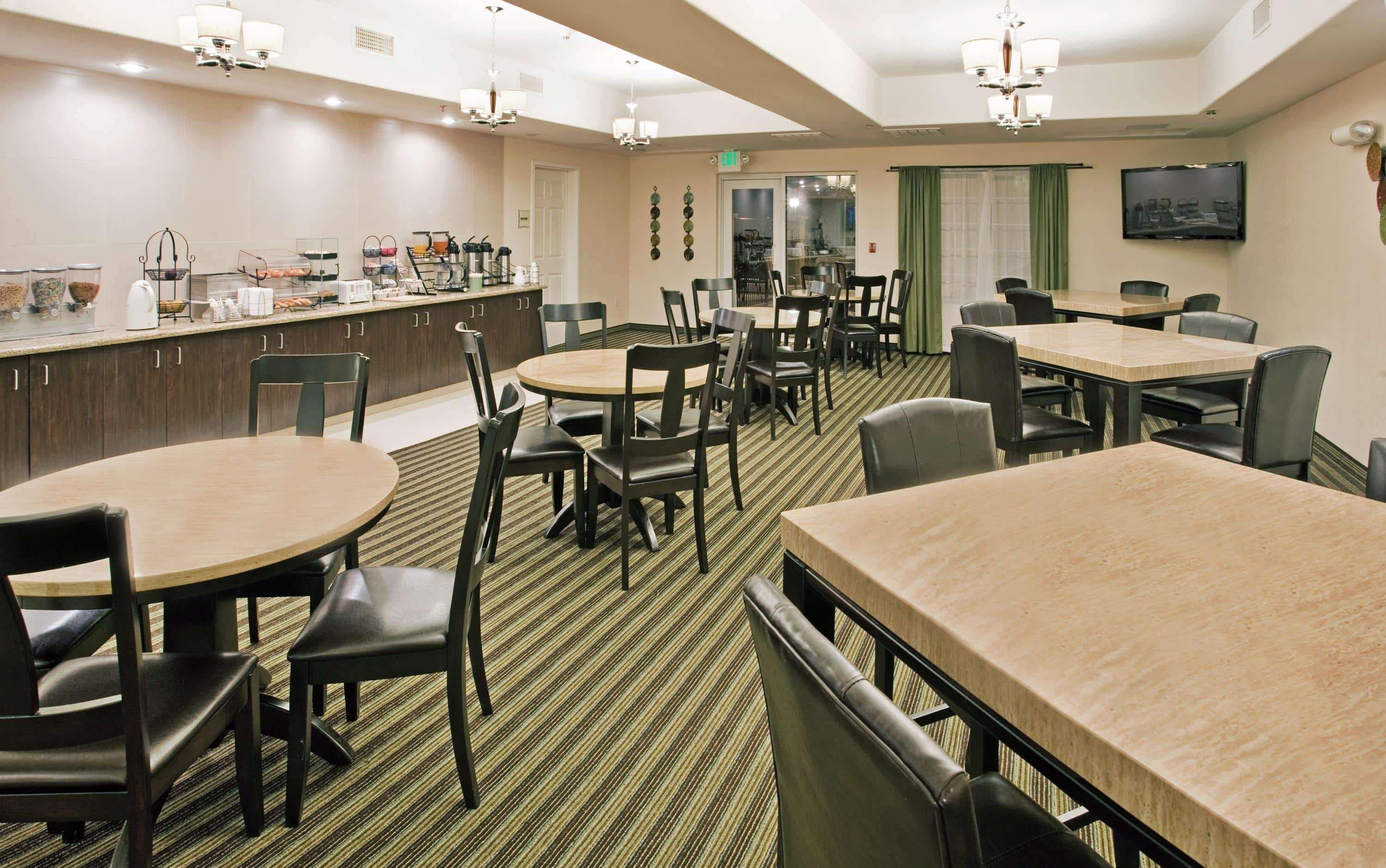 La Quinta By Wyndham Fowler Hotel Eksteriør billede