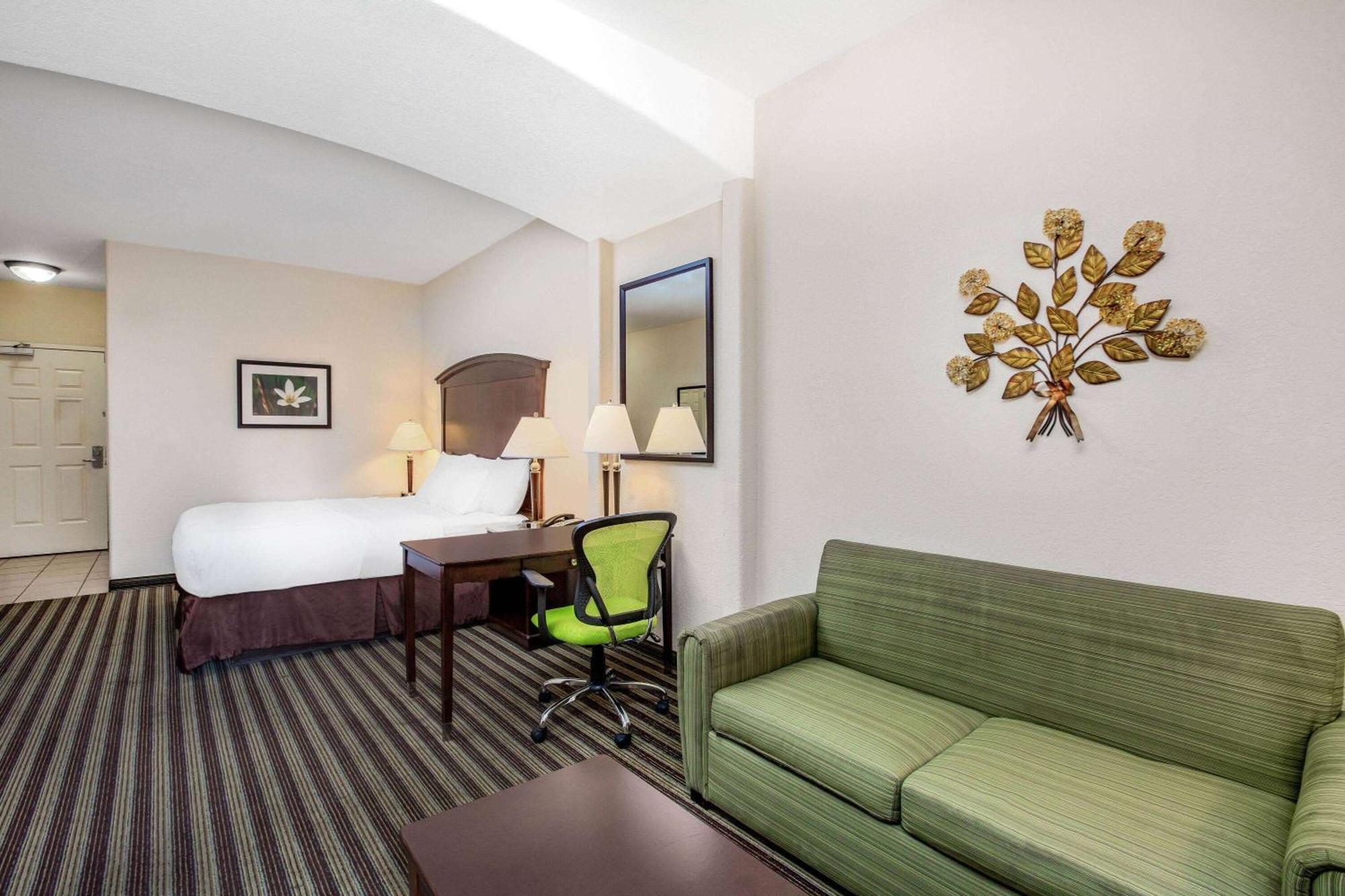 La Quinta By Wyndham Fowler Hotel Eksteriør billede