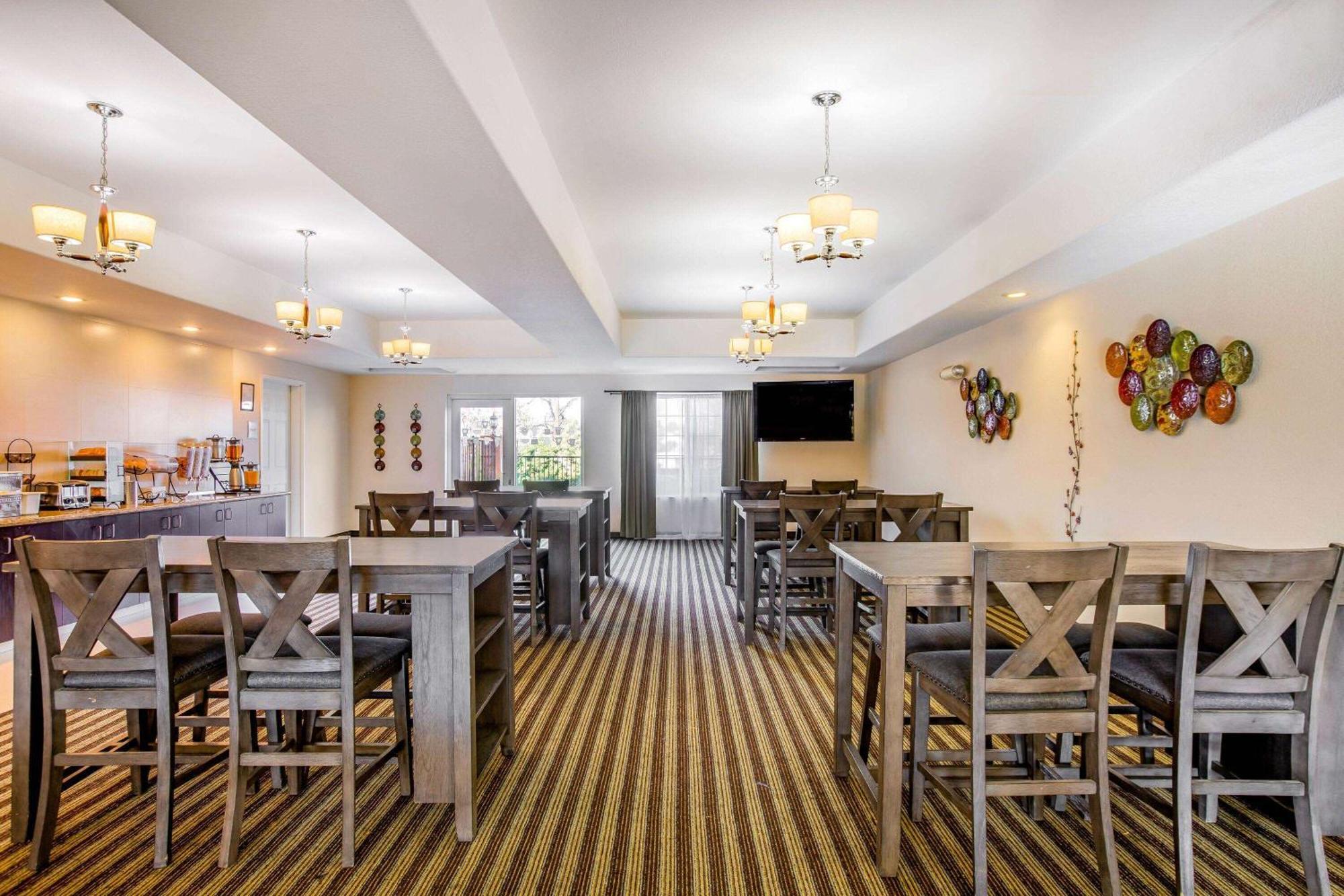 La Quinta By Wyndham Fowler Hotel Eksteriør billede