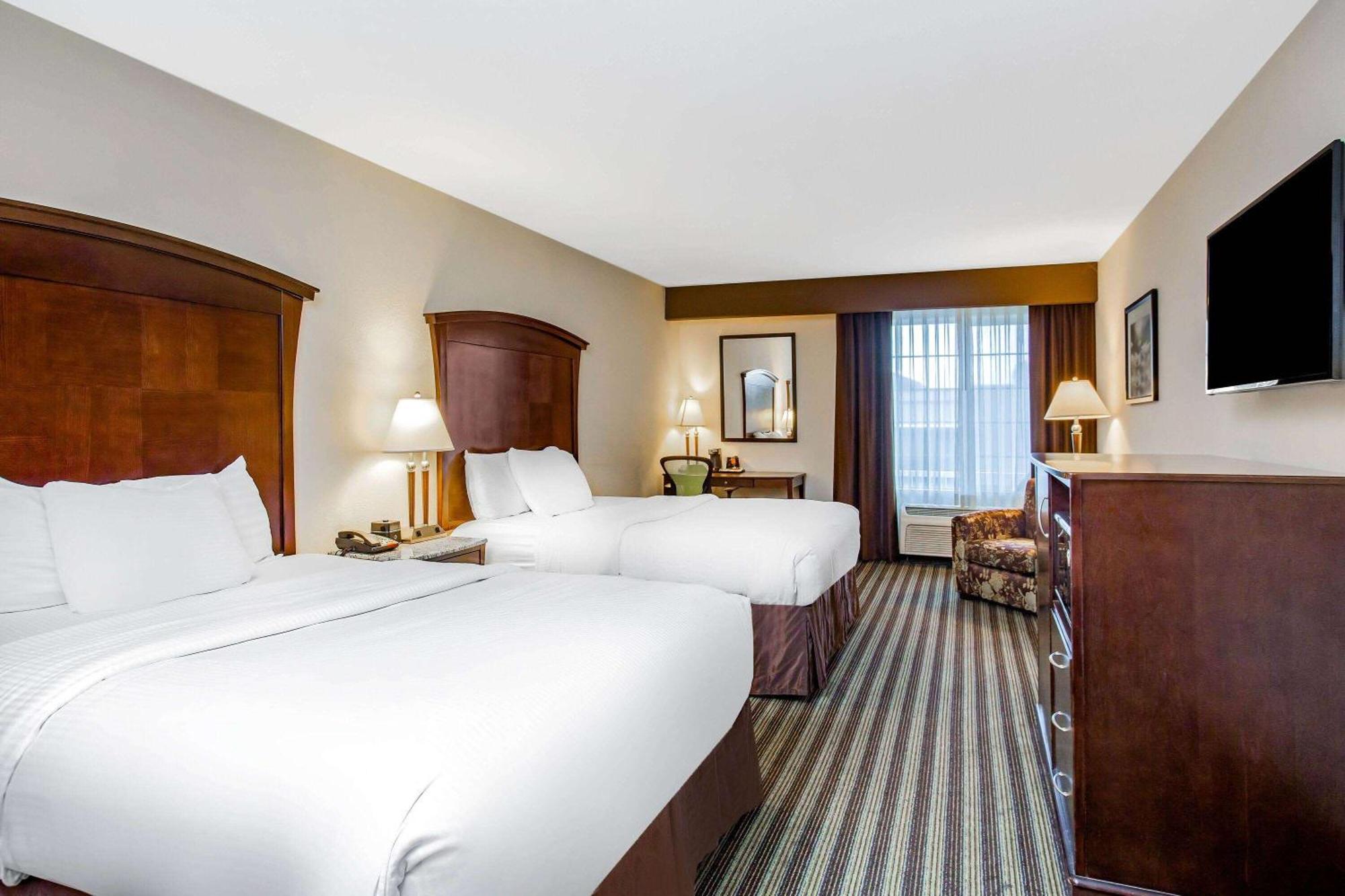 La Quinta By Wyndham Fowler Hotel Eksteriør billede