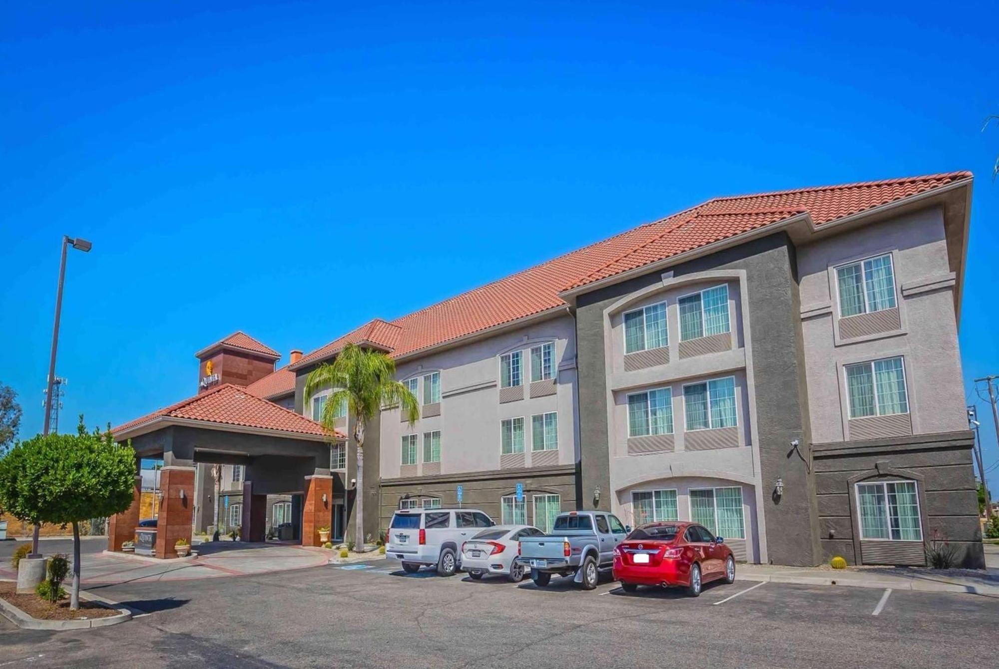 La Quinta By Wyndham Fowler Hotel Eksteriør billede